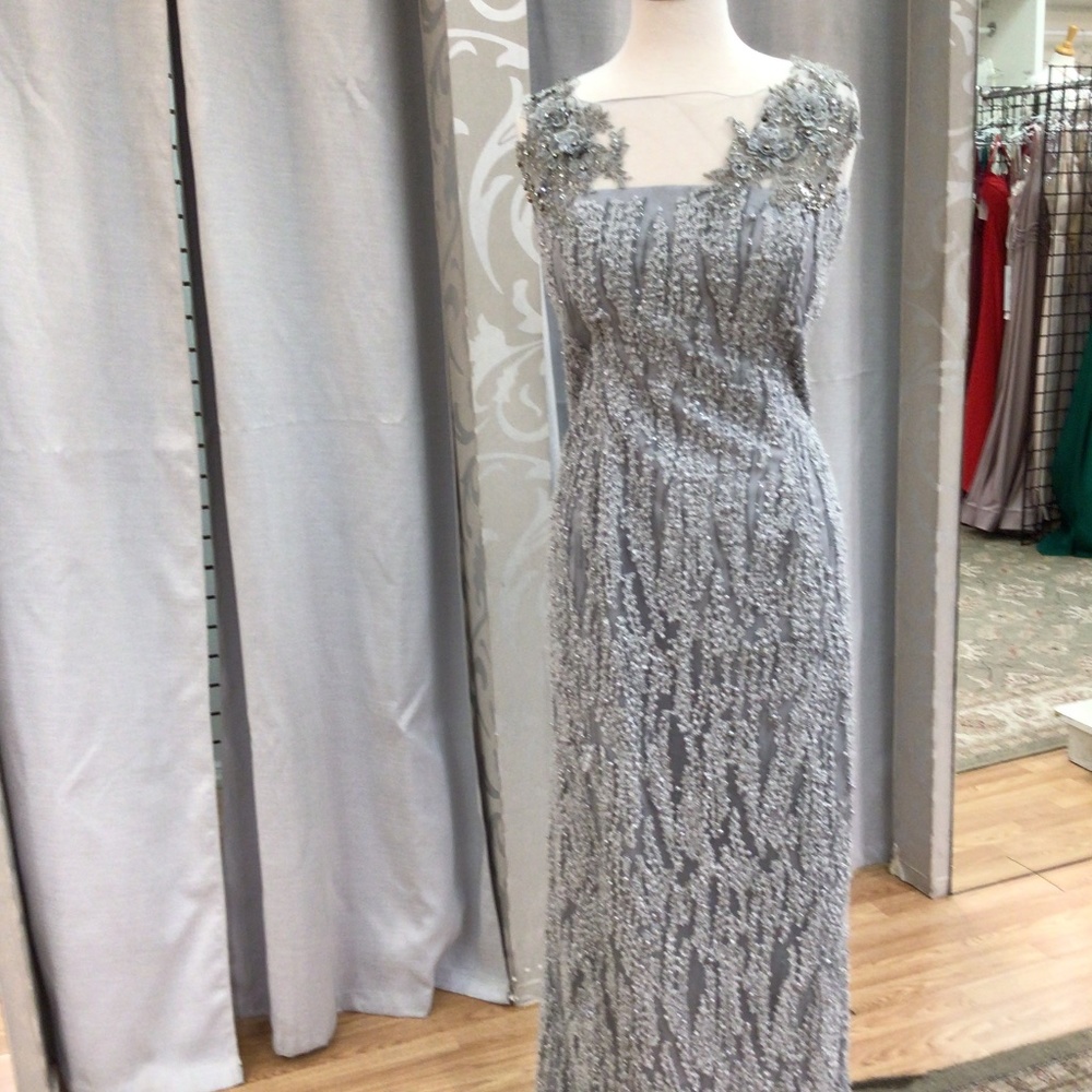 Tina di Martina Style 2001 Size 12 Silver Color Dress